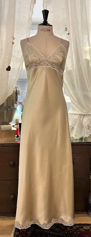Comfortable Cotton Lingerie for WomenGrace Full Length Nightgown (in stock, 3-day dispatch)