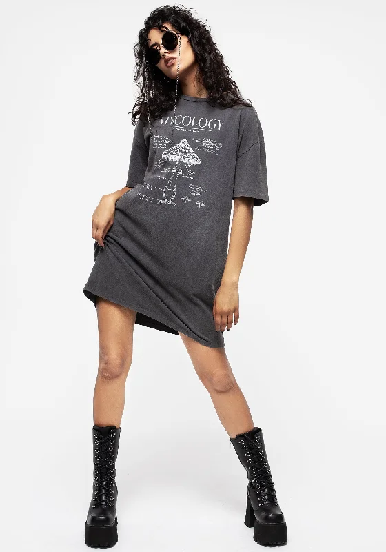 Ruffled sexy dresses for a playful lookMycology Graphic Print Tee Dress