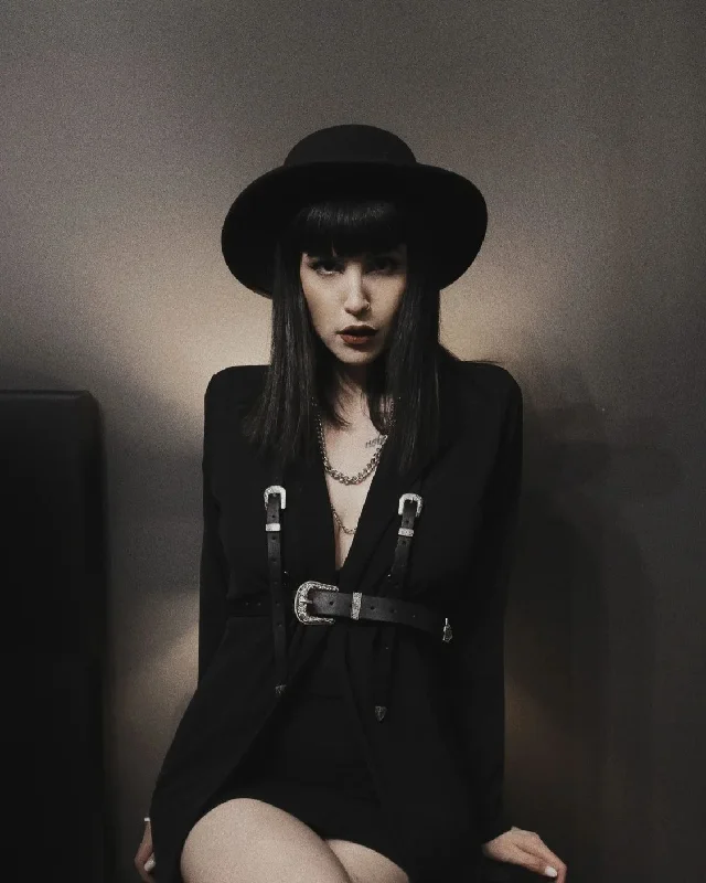 Removable - boning corsets for easy cleaningThe ‘Midnight Rider’ Western Goth Harness Removable - boning corsets for easy cleaningThe ‘Midnight Rider’ Western Goth Harness