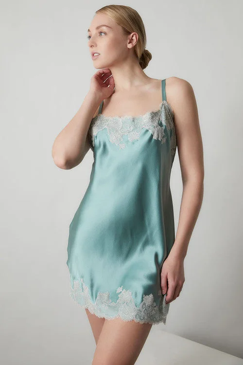 women lounge dress with a button - down front for versatilityLolita Chemise