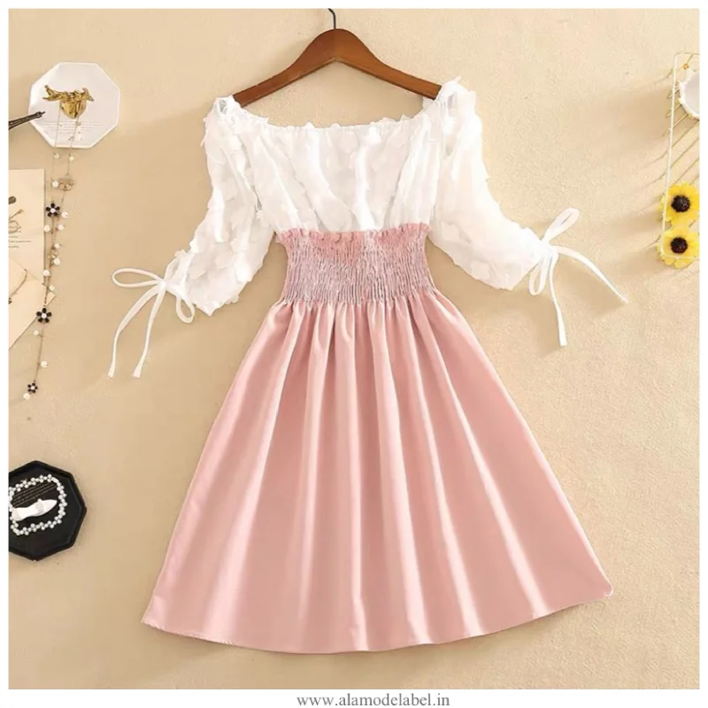 Satin sexy dresses with a shiny finishAudrey Luxury Dress
