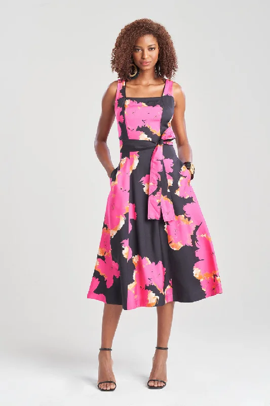 Leather - look sexy dresses for an edgy styleTaichou Cotton Silk Square Tank Midi Belted Dress Leather - look sexy dresses for an edgy styleTaichou Cotton Silk Square Tank Midi Belted Dress