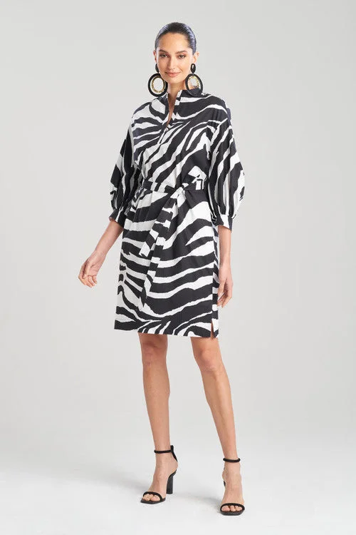 Denim - inspired sexy dresses for a casual - yet - sexy vibeZebra Cotton Poplin Balloon Sleeve Belted Shirtdress Denim - inspired sexy dresses for a casual - yet - sexy vibeZebra Cotton Poplin Balloon Sleeve Belted Shirtdress