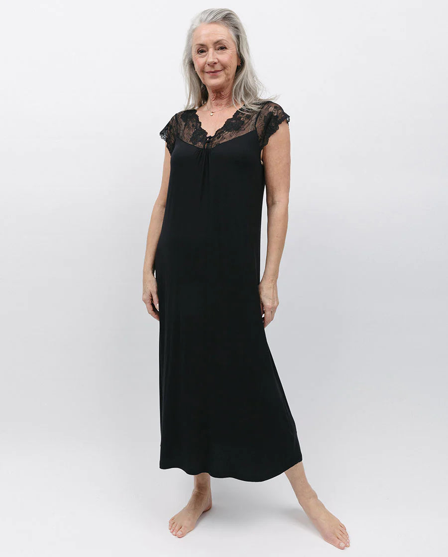Sexy beach dresses for a sunny vacationNora Rose Winnie Nightdress