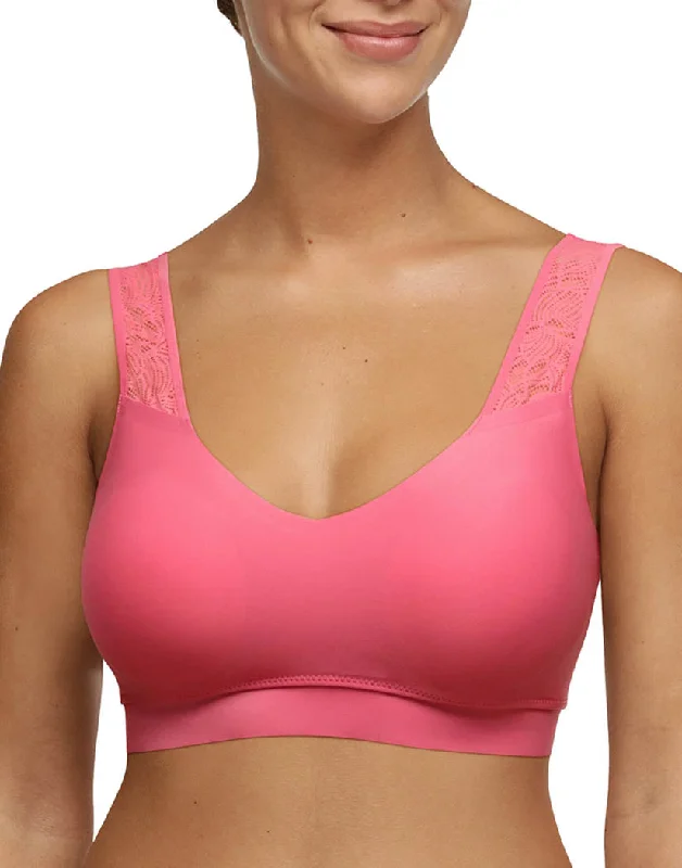 Bra with a low - cut cup for a more revealing style Chantelle Soft Stretch Padded Top With Lace 11G1 Bra with a low - cut cup for a more revealing style Chantelle Soft Stretch Padded Top With Lace 11G1