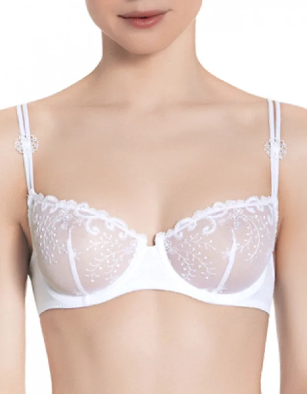 Seamless bras for a smooth and invisible look under clothes Simone Perele Delice Demi Cup 12X330 Seamless bras for a smooth and invisible look under clothes Simone Perele Delice Demi Cup 12X330