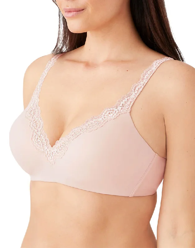 Bra with a matte finish for a more subdued appearance Wacoal Softly Styled Wirefree Contour Bra 856301 Bra with a matte finish for a more subdued appearance Wacoal Softly Styled Wirefree Contour Bra 856301