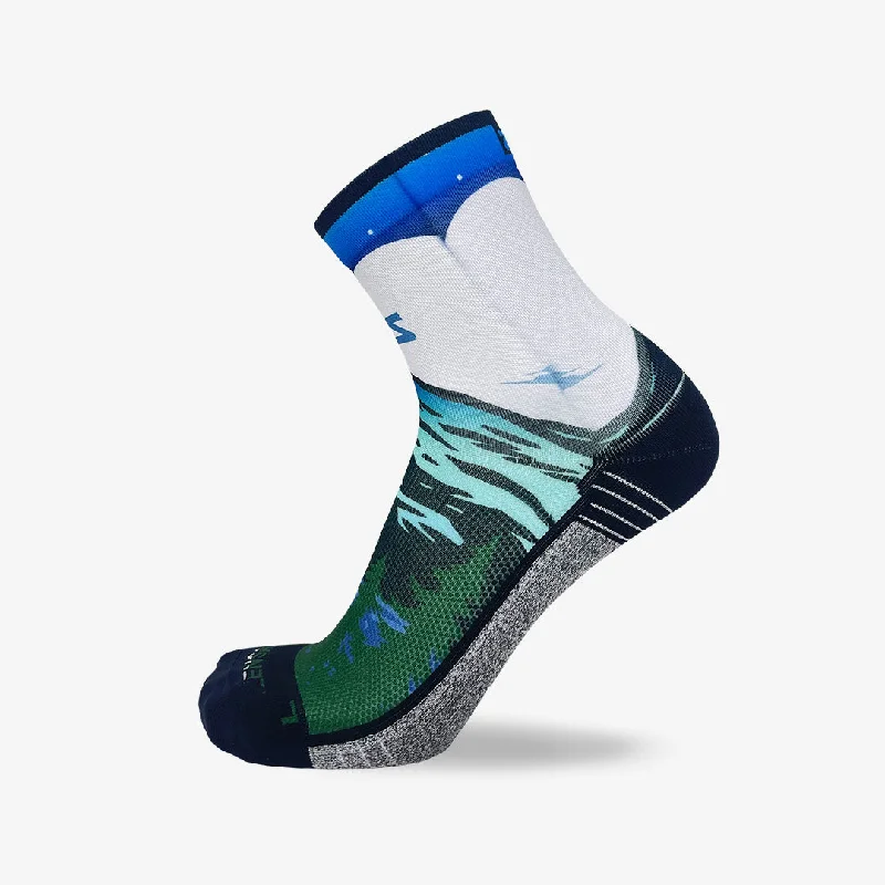 Women's cable - knit ankle socks for a cozy styleMountain Panorama Socks (Mini-Crew)