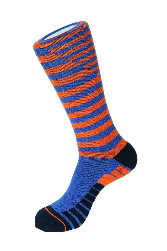 Women's silk - lined socks for a luxurious feelDiagonal Double Stripe Athletic Socks